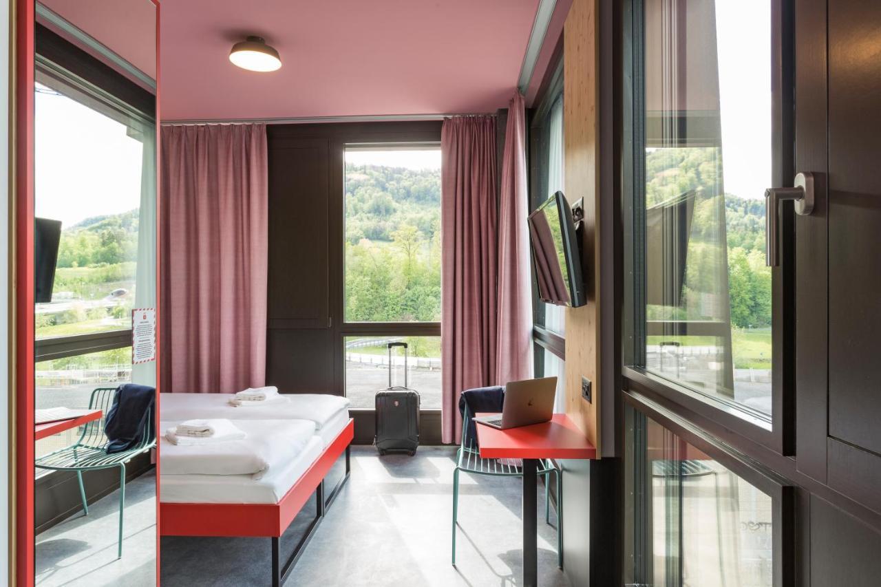 Otel Meininger Greencity Zürih